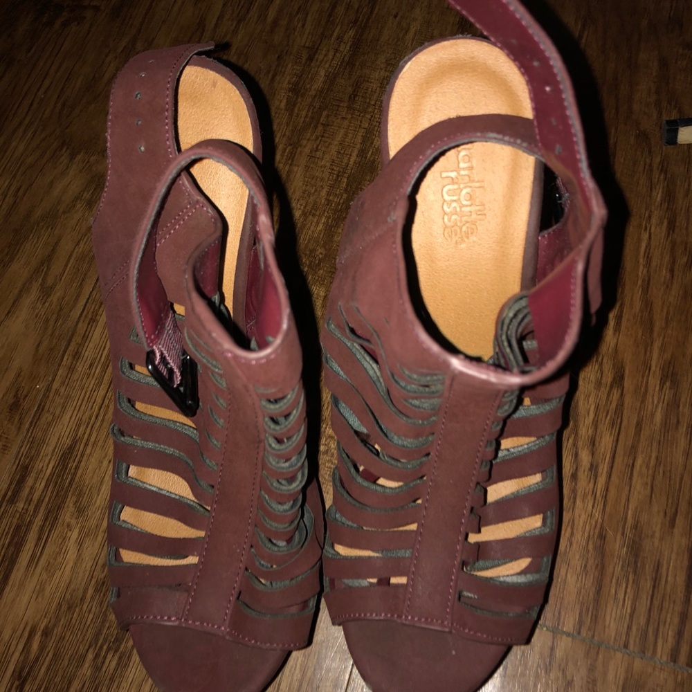 Women shoes